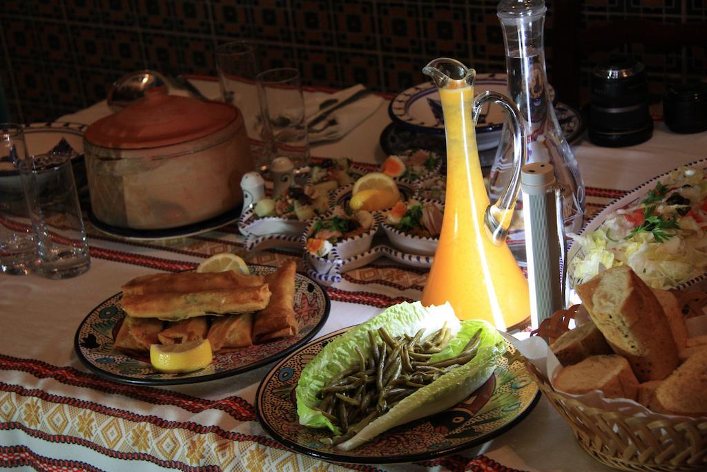 Dar Hassine Allani Kairouan Exteriör bild