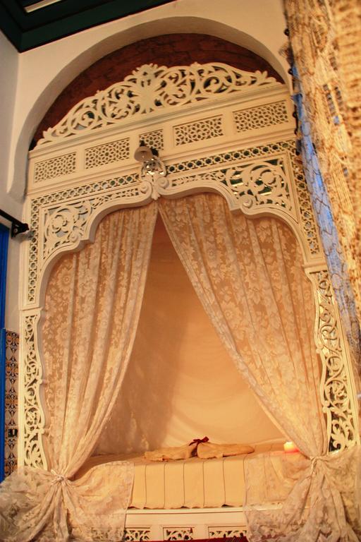 Dar Hassine Allani Kairouan Rum bild